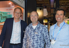 Martin van Meurs and Jurgen van Eijk of Lek/Habo with Job Bossers of JB Hydroponics at the Lek/Habo stand shared with VTI Horst.